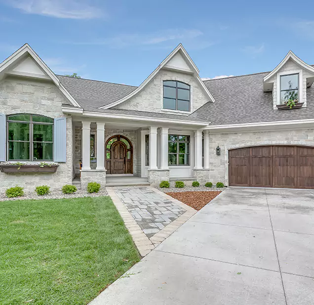 Why Choose Signature Restoration Pros for Fire Restoration Services in Shelby, IA?